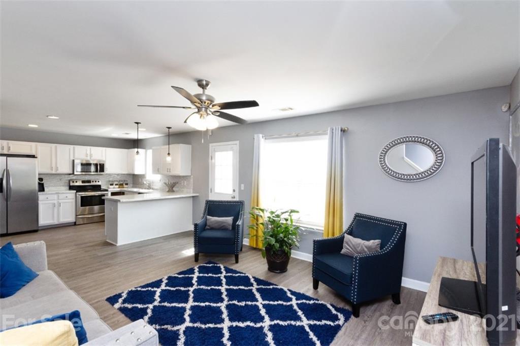 2529 Manes Court Charlotte NC 28208