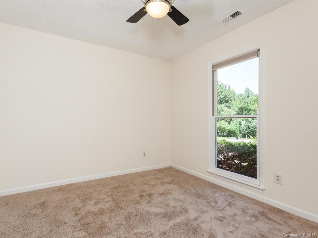 30 Marlwood Court Asheville NC 28804