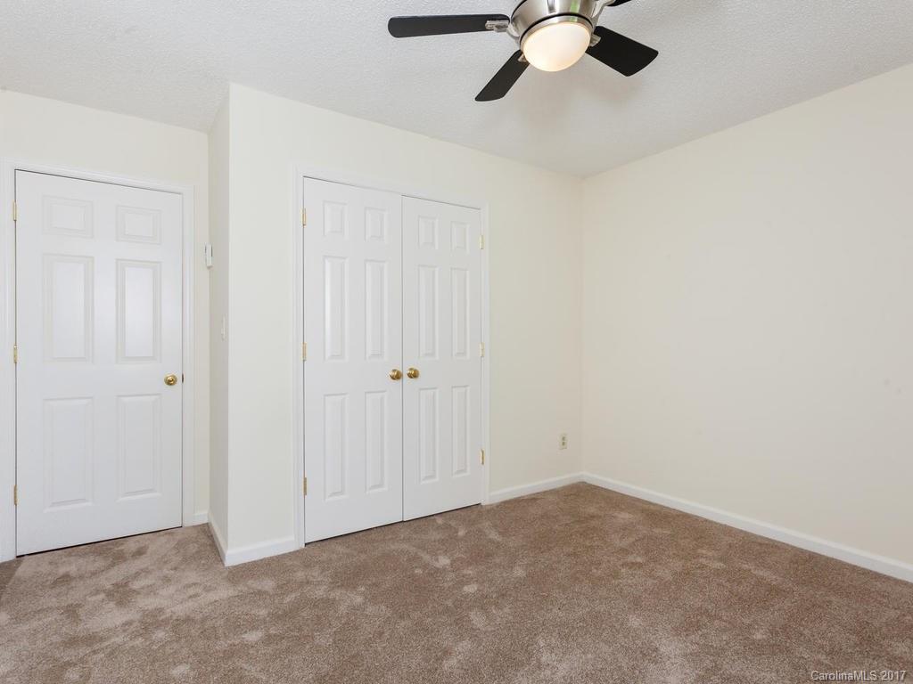 30 Marlwood Court Asheville NC 28804