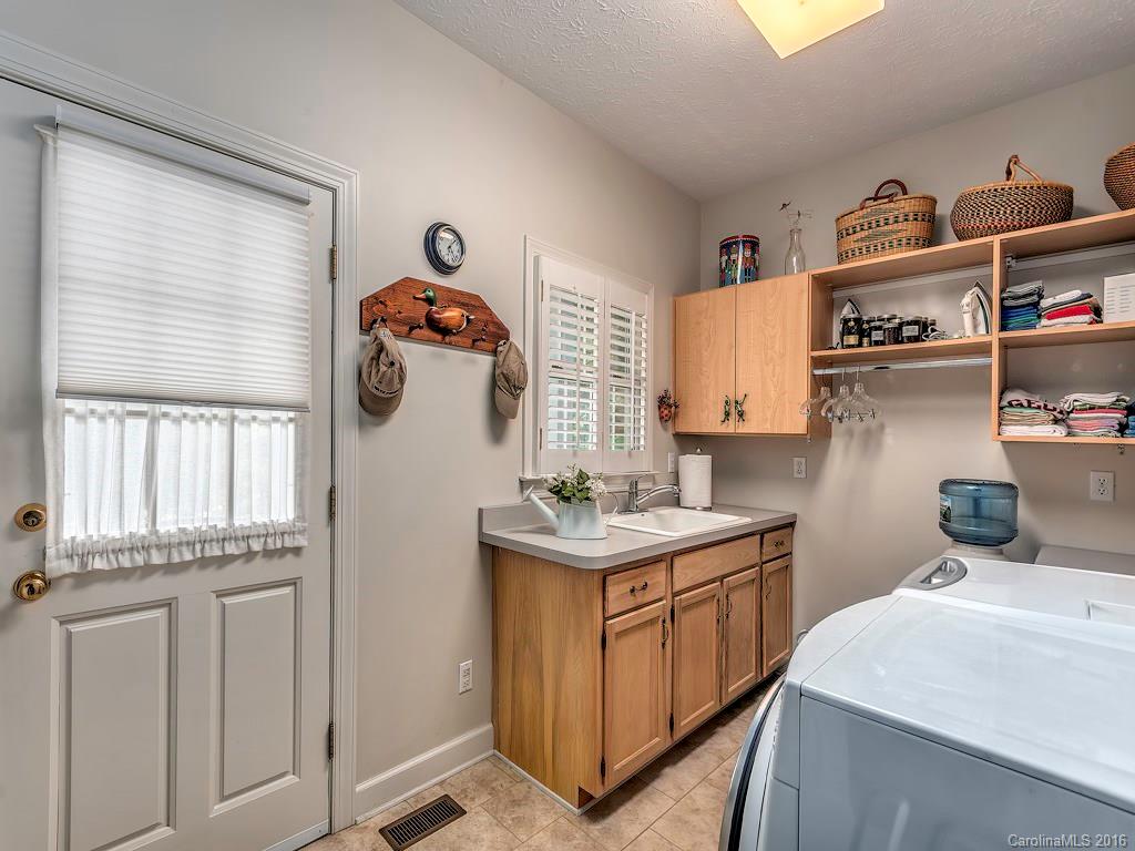 90 Berkshire Asheville NC 28805