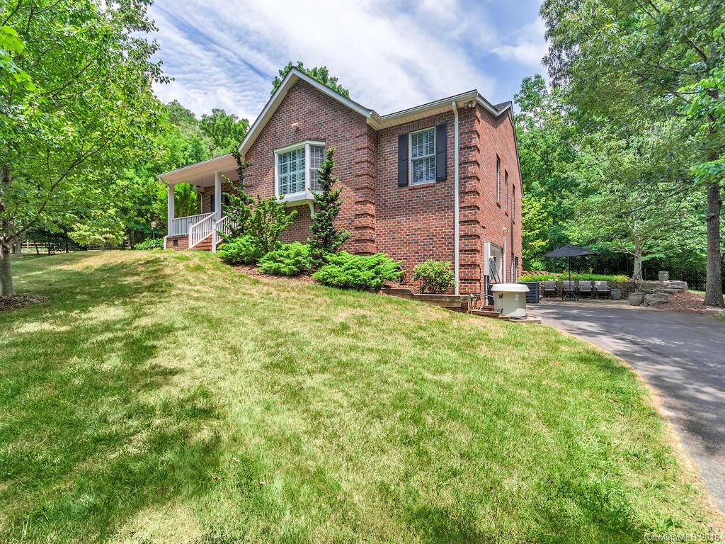 90 Berkshire Asheville NC 28805
