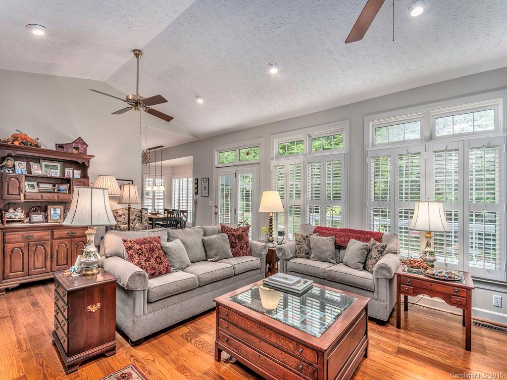 90 Berkshire Asheville NC 28805
