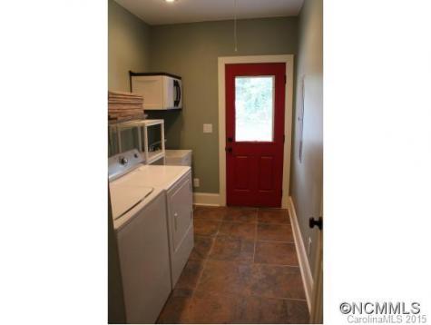 7 Temple Avenue Asheville NC 28804