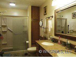 40 Hidden Mountain Cove Candler NC 28715