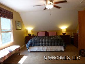 40 Hidden Mountain Cove Candler NC 28715