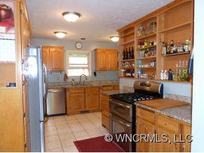 40 Hidden Mountain Cove Candler NC 28715