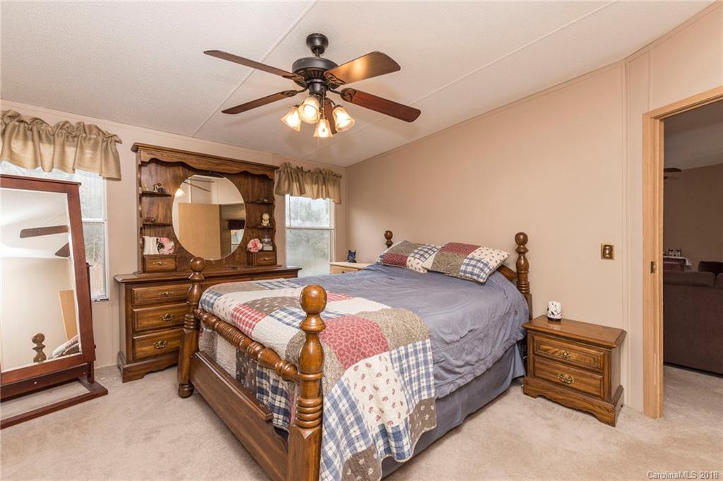 275 Powderhorn Drive Waynesville NC 28786