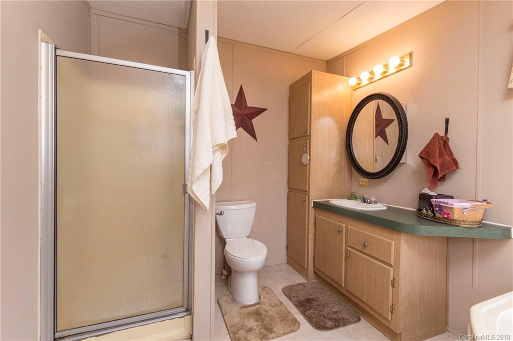 275 Powderhorn Drive Waynesville NC 28786