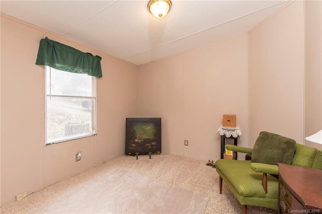 275 Powderhorn Drive Waynesville NC 28786