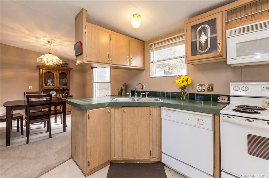 275 Powderhorn Drive Waynesville NC 28786