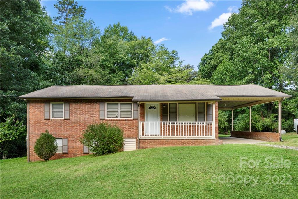 1733 Belcross Lane Newton NC 28658