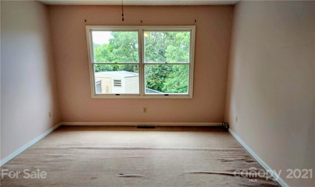 36 Chadwick Wade Drive Asheville NC 28804