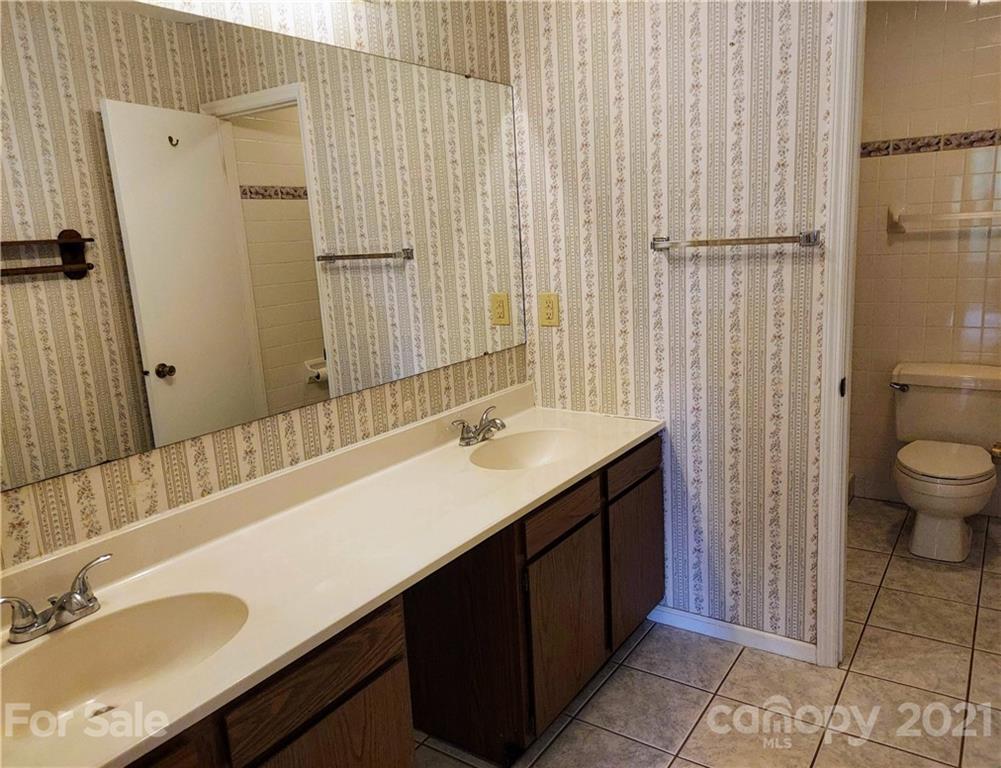 36 Chadwick Wade Drive Asheville NC 28804