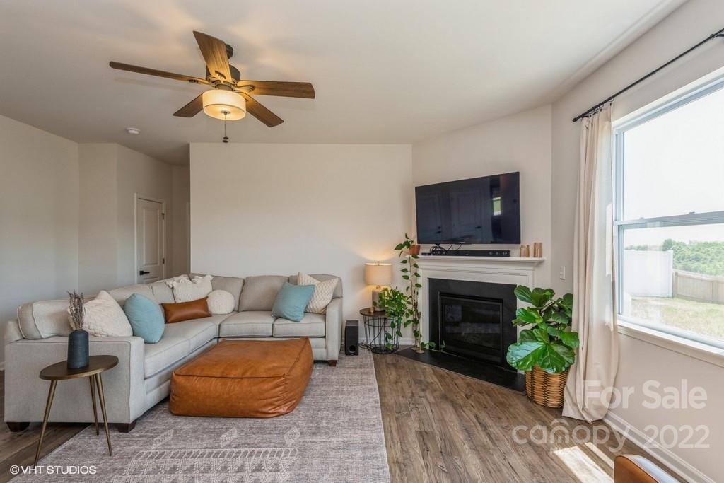 232 Marathon Lane Candler NC 28715