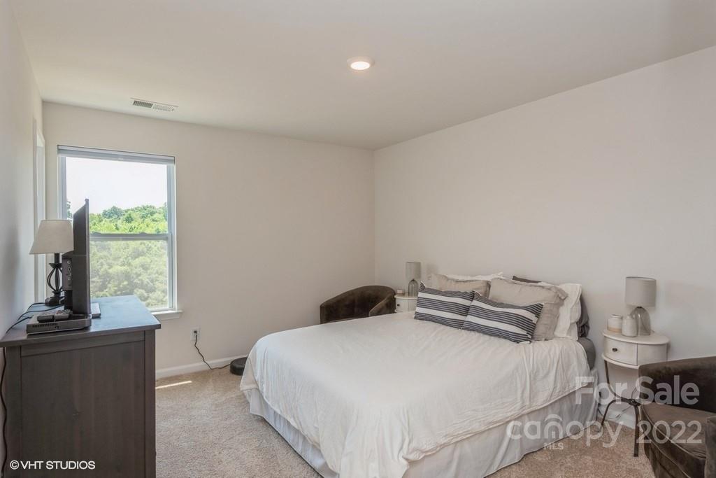 232 Marathon Lane Candler NC 28715