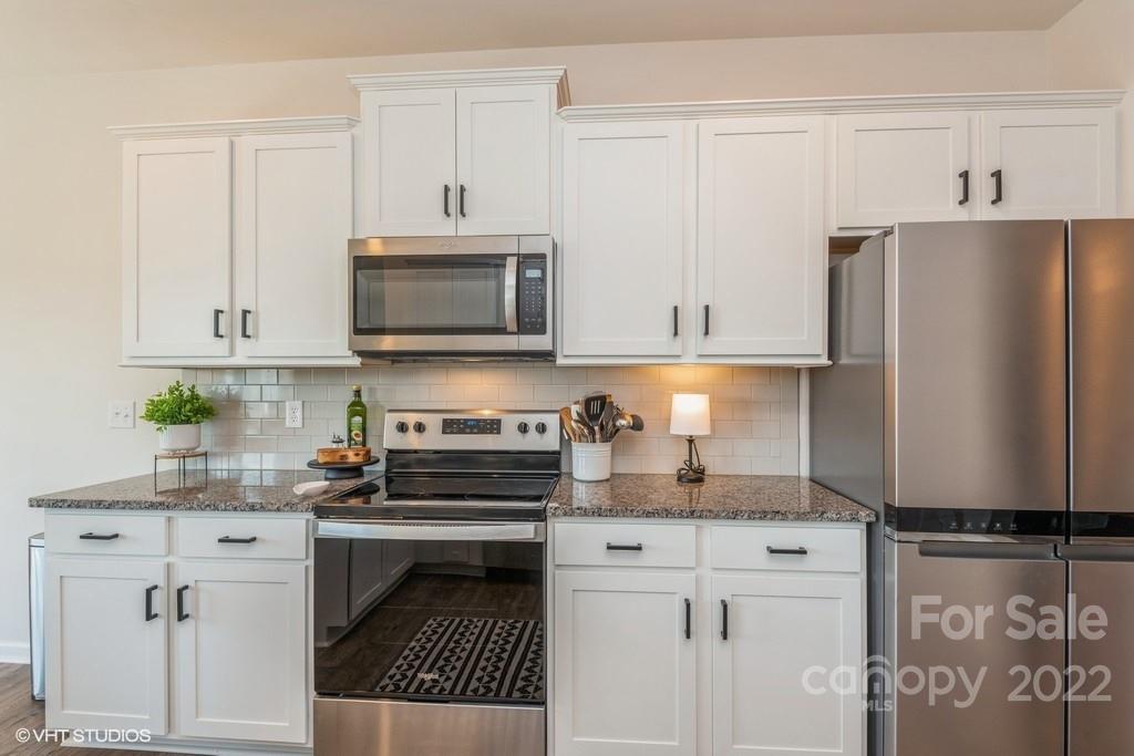 232 Marathon Lane Candler NC 28715
