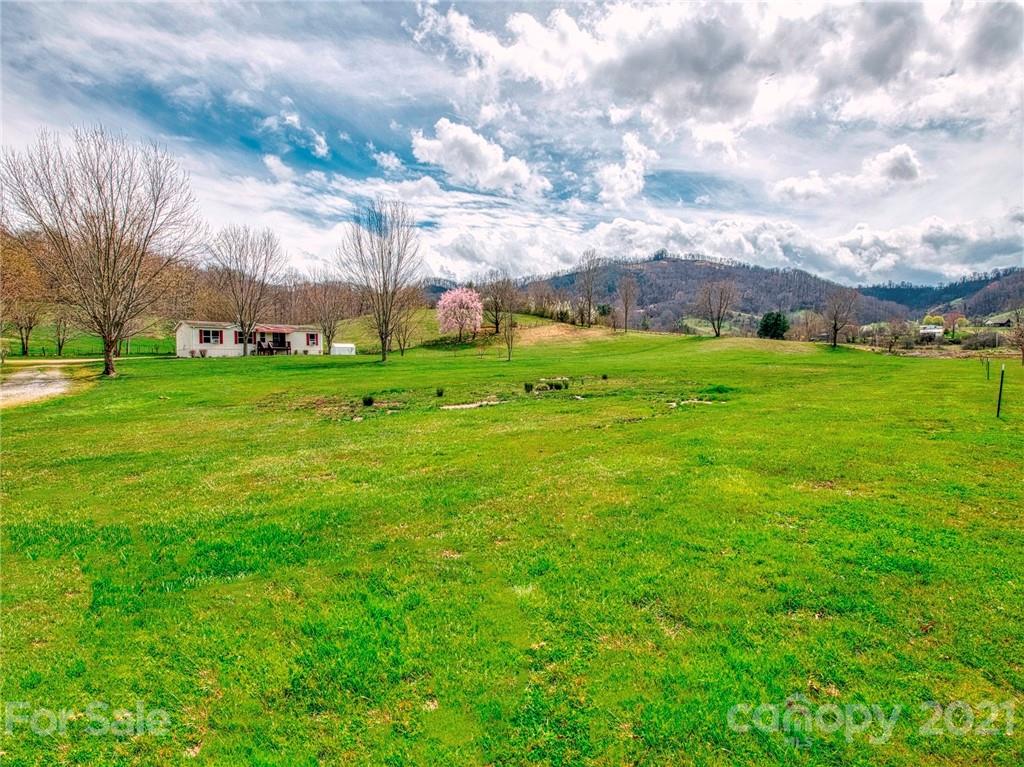 146 Vera Lee Road Waynesville NC 28785