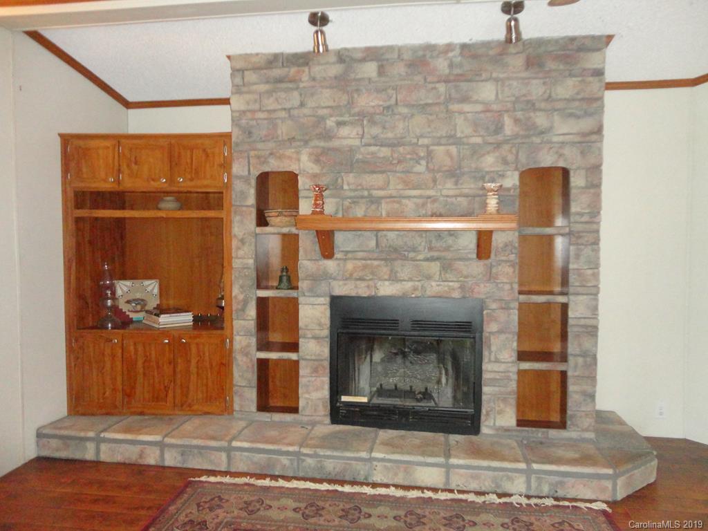 1214 Deer Park Road Nebo NC 28761