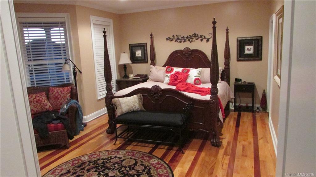 60 Rose Of Sharon Way Candler NC 28715