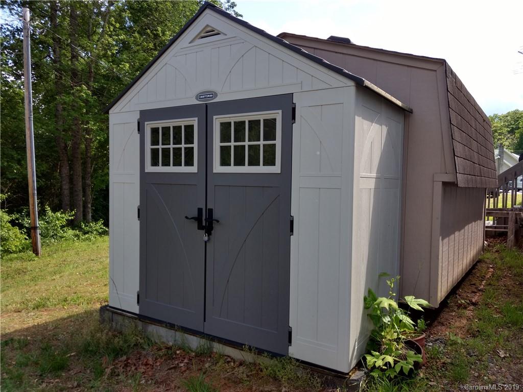 276 Howell Road Lake Lure NC 28746