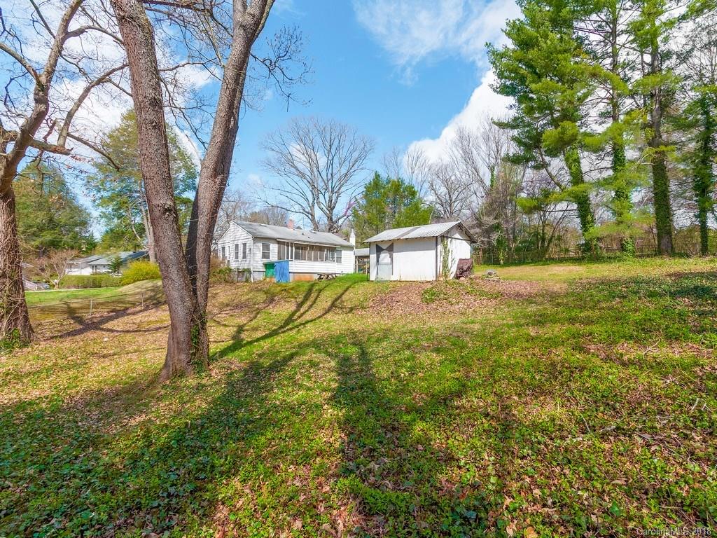 17 Carrier Street Asheville NC 28806