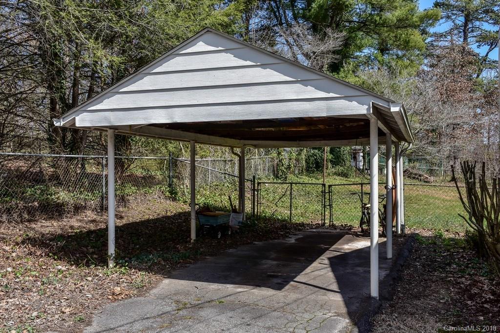 17 Carrier Street Asheville NC 28806