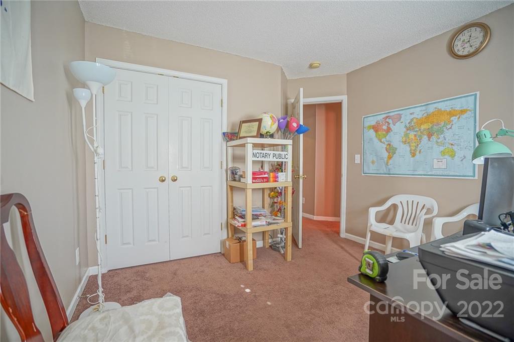 6021 Lawnmeadow Drive Charlotte NC 28216