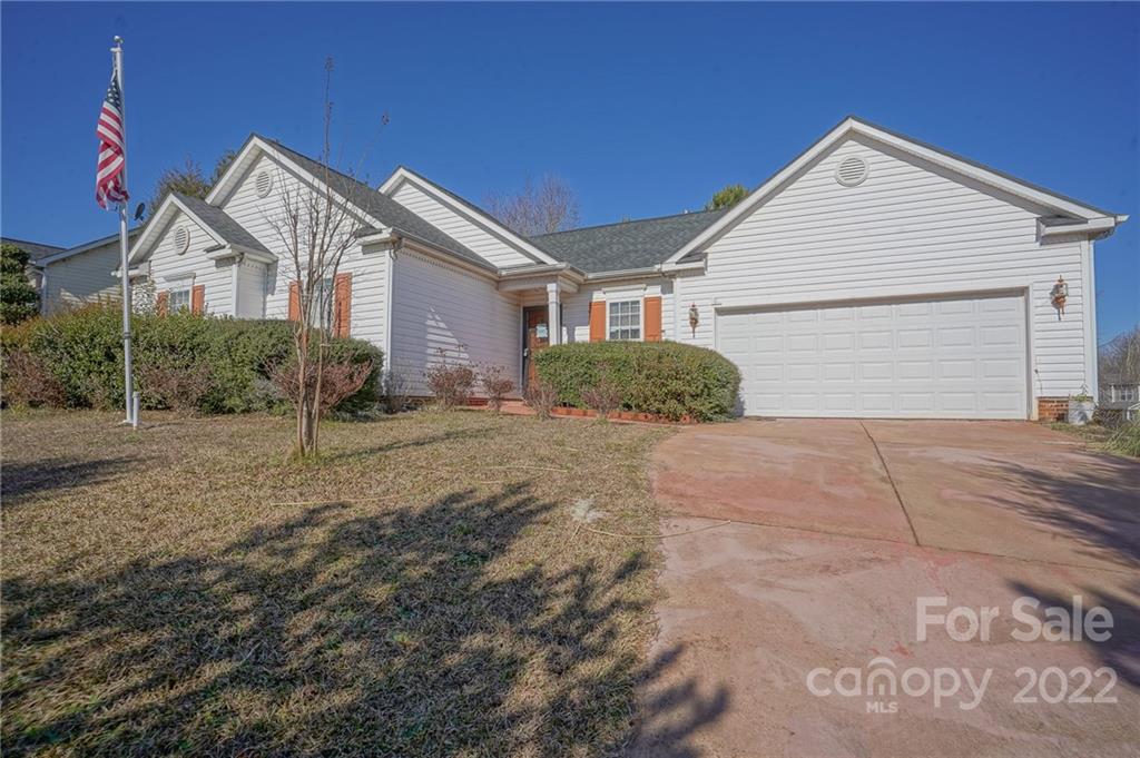 6021 Lawnmeadow Drive Charlotte NC 28216