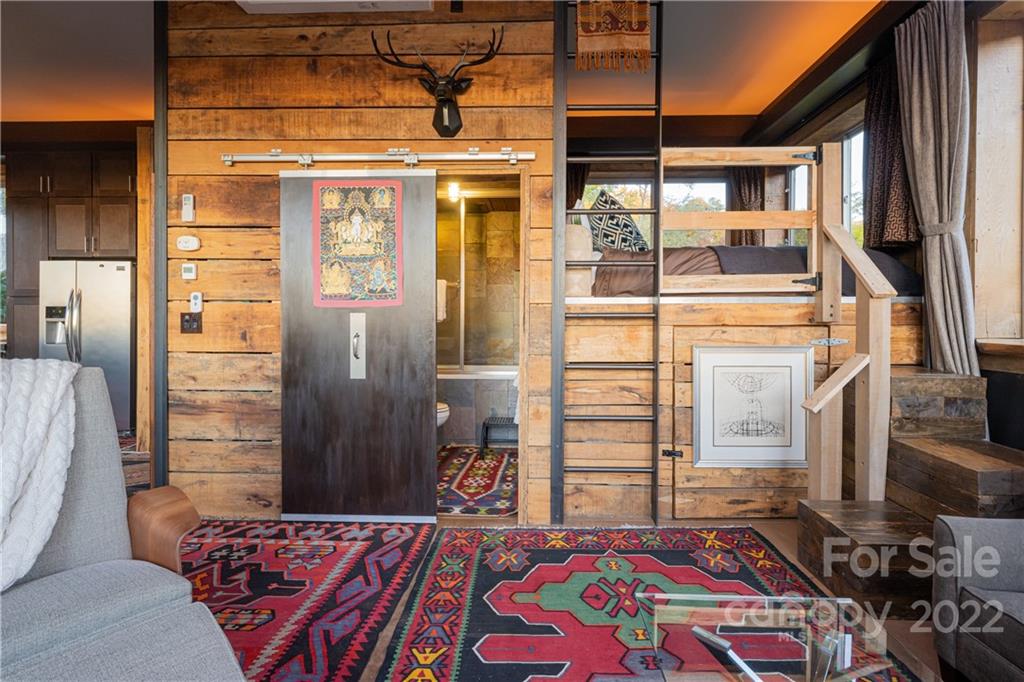 510 Blackberry Inn Road Weaverville NC 28787