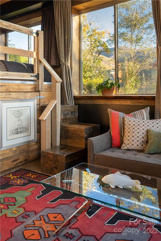 510 Blackberry Inn Road Weaverville NC 28787