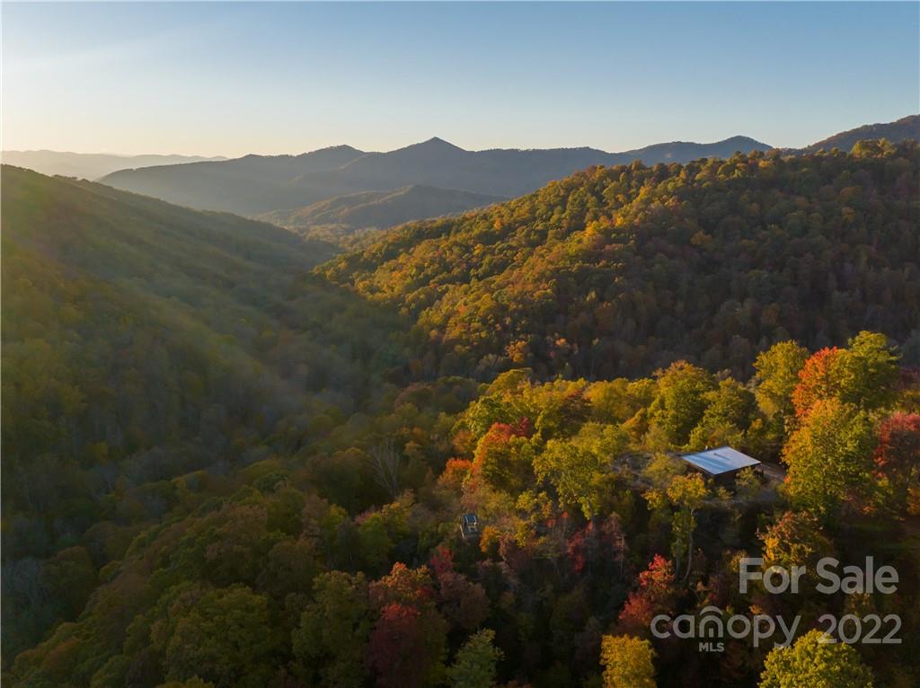 510 Blackberry Inn Road Weaverville NC 28787