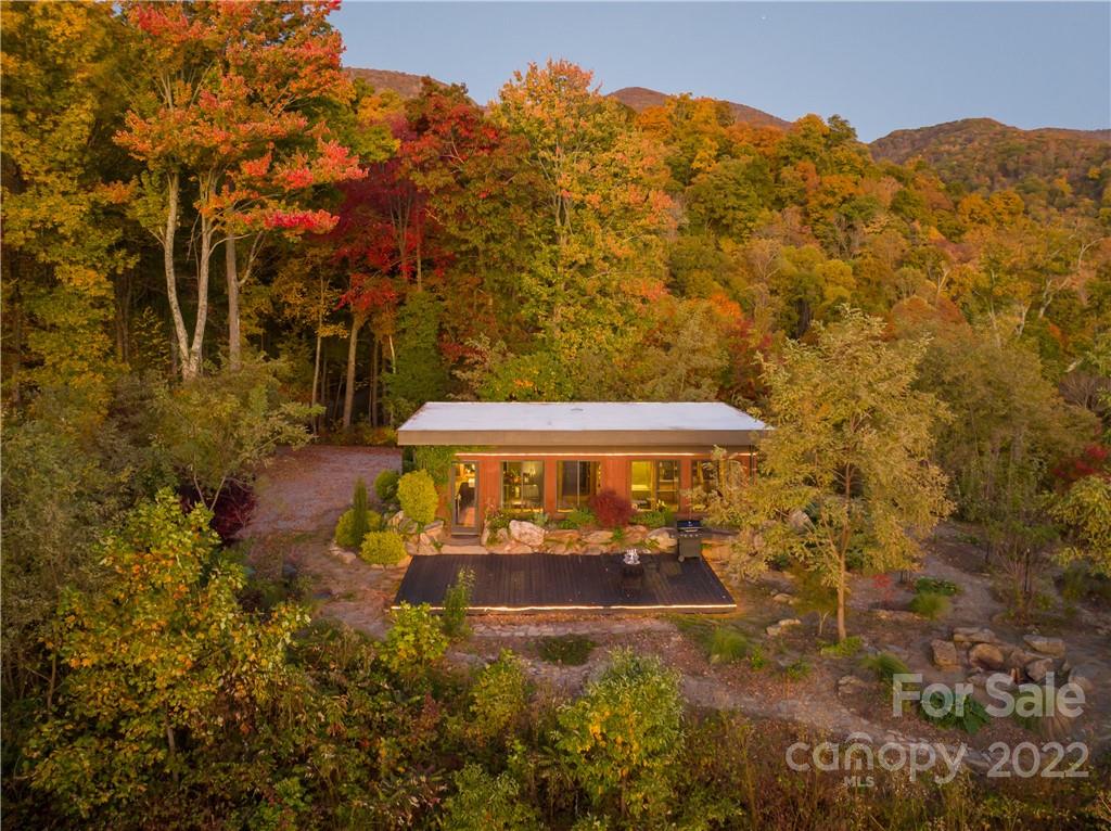 510 Blackberry Inn Road Weaverville NC 28787