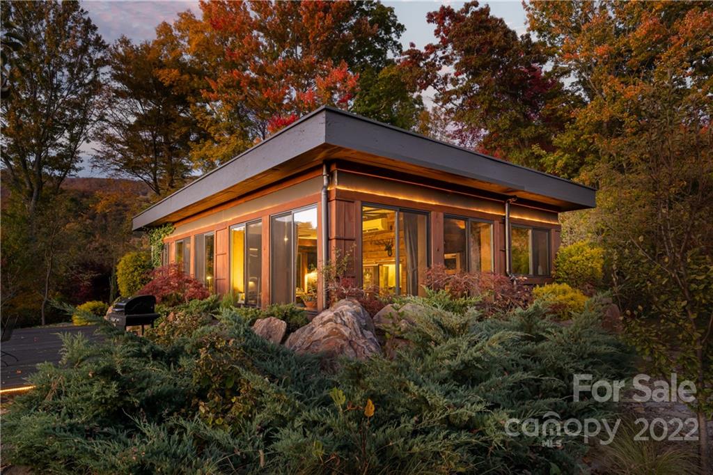 510 Blackberry Inn Road Weaverville NC 28787