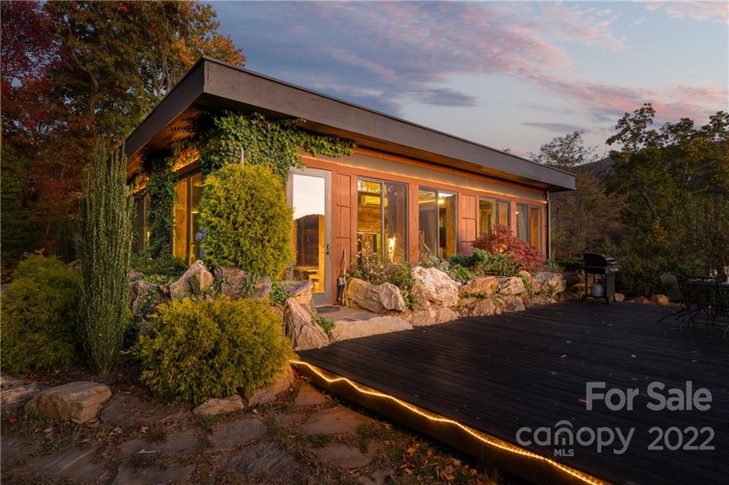 510 Blackberry Inn Road Weaverville NC 28787