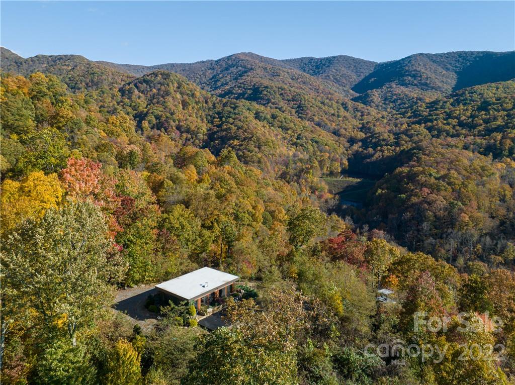 510 Blackberry Inn Road Weaverville NC 28787
