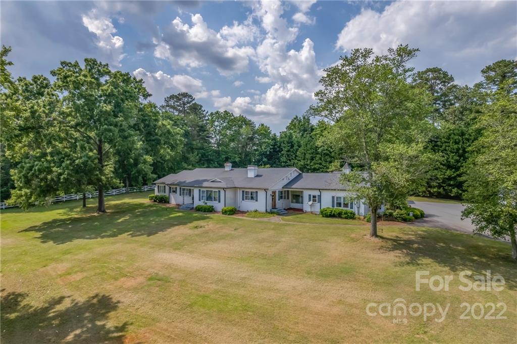 727 E Main Street Forest City NC 28043