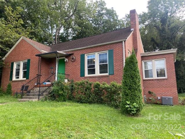 103 Waightstill Street Morganton NC 28655