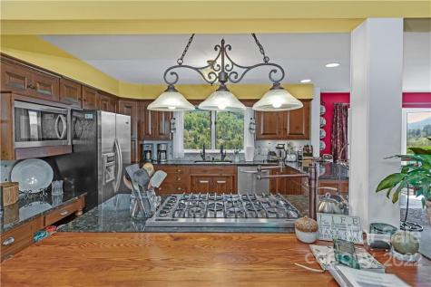 37 & 39 Oak Hall Drive Leicester NC 28748