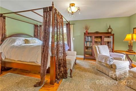 37 & 39 Oak Hall Drive Leicester NC 28748