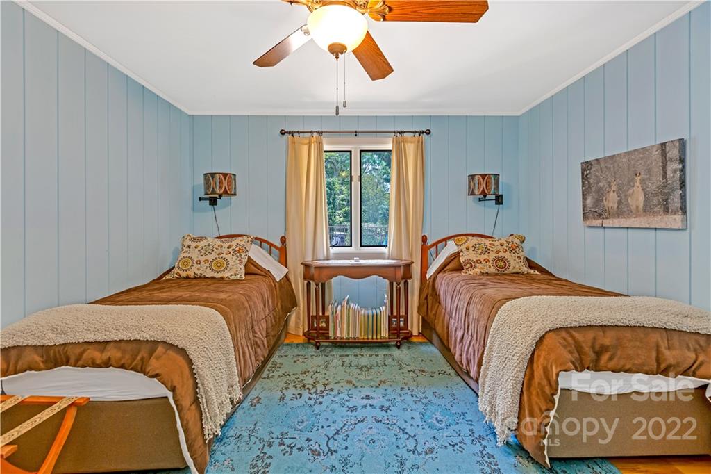 37 & 39 Oak Hall Drive Leicester NC 28748