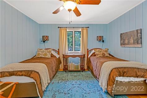 37 & 39 Oak Hall Drive Leicester NC 28748