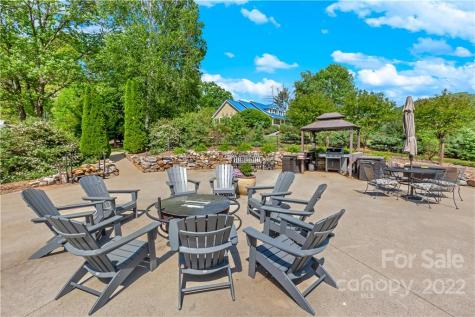 37 & 39 Oak Hall Drive Leicester NC 28748
