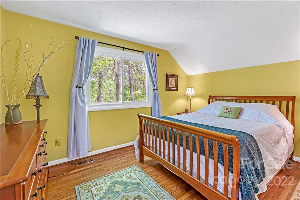 37 & 39 Oak Hall Drive Leicester NC 28748