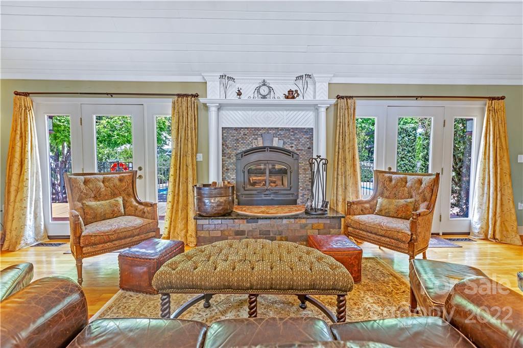 37 & 39 Oak Hall Drive Leicester NC 28748