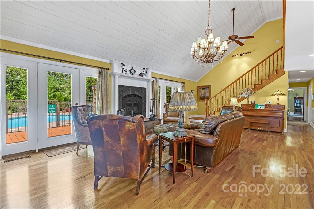 37 & 39 Oak Hall Drive Leicester NC 28748