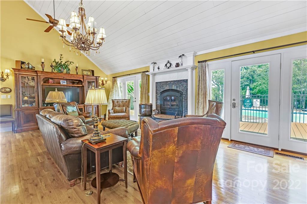 37 & 39 Oak Hall Drive Leicester NC 28748