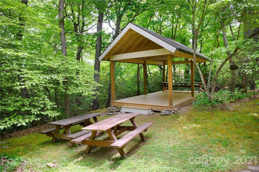 48 Whitaker View Road Fairview NC 28730