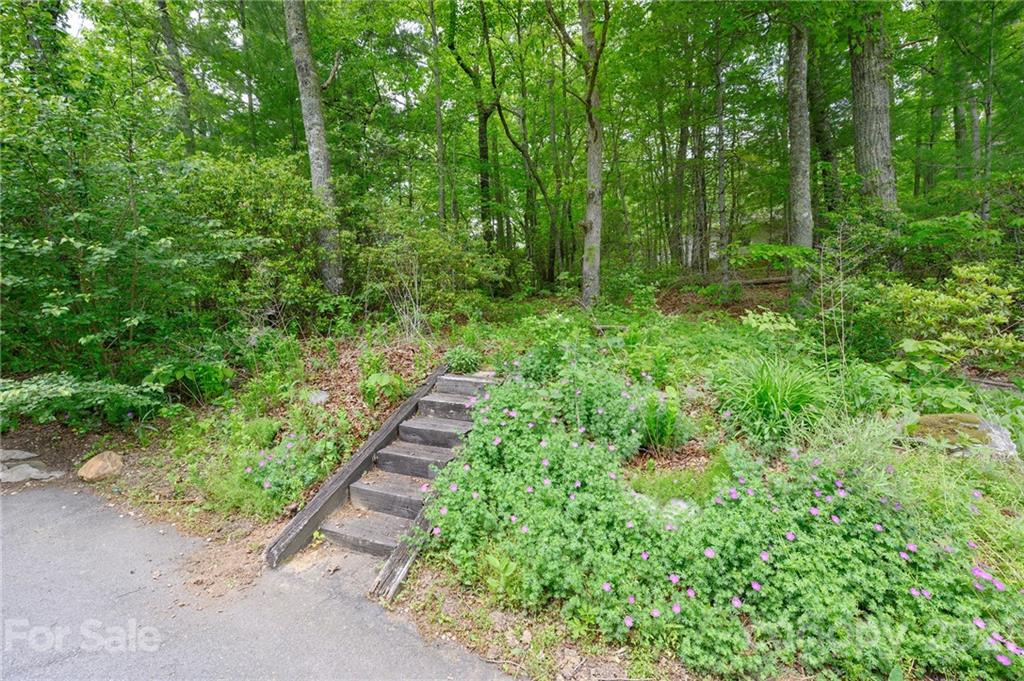 48 Whitaker View Road Fairview NC 28730