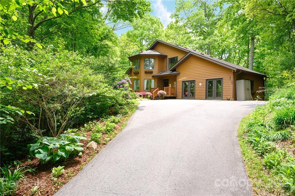 48 Whitaker View Road Fairview NC 28730