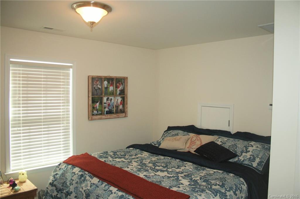 16 Daphne Drive Arden NC 28704